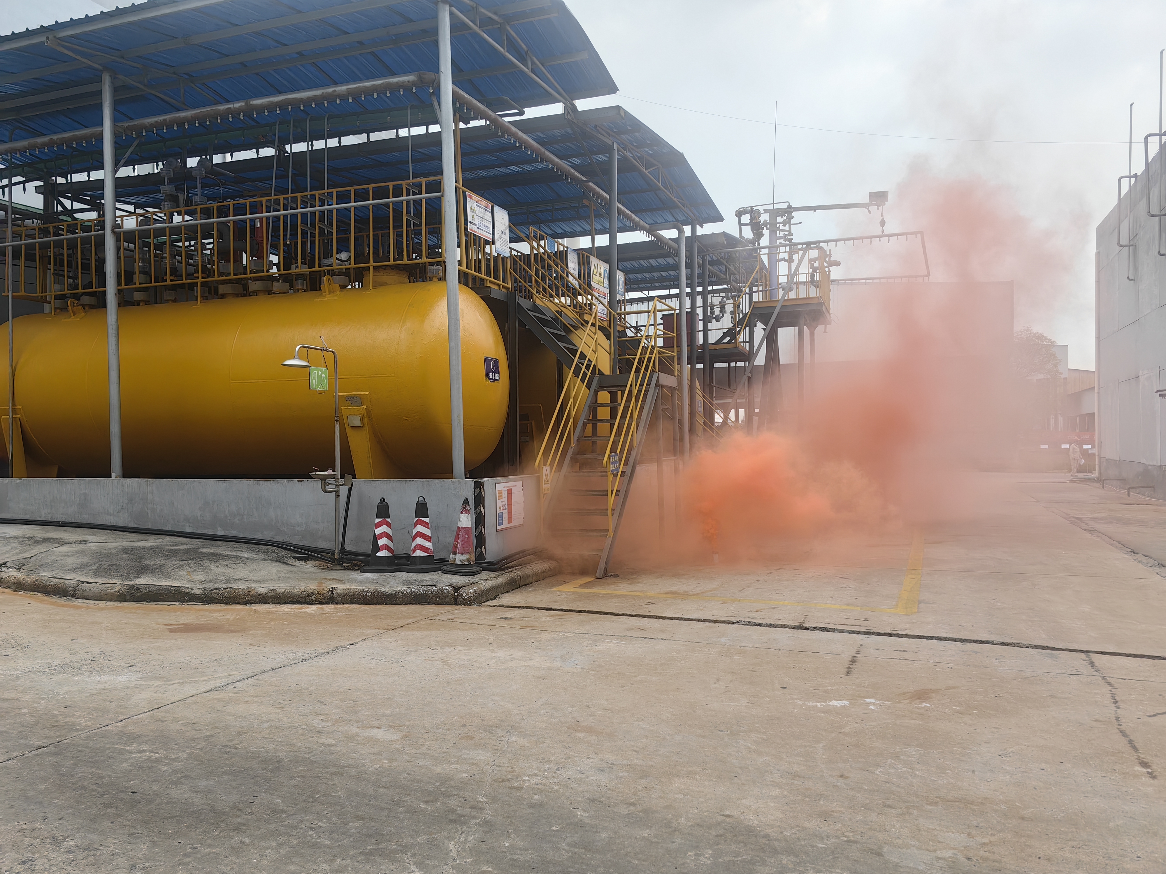 �����徲���� ������ҵ���� ��18�����²��徲������ϵ���˶�Բ���չ�